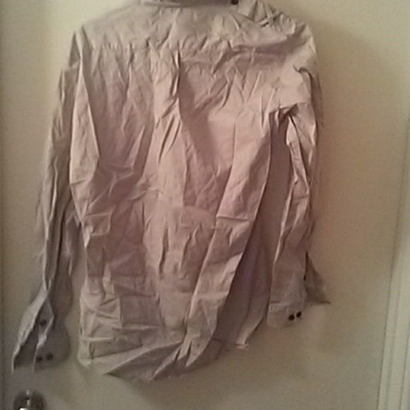 Dangoon Button Up Shirt - Picture 3 of 3